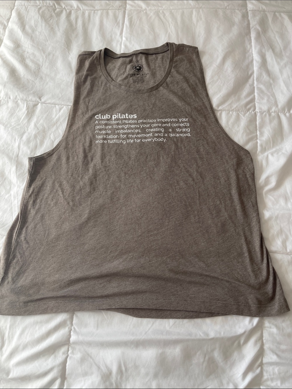 Club Pilates Women's Brown Muscle Tee - Relaxed Fit